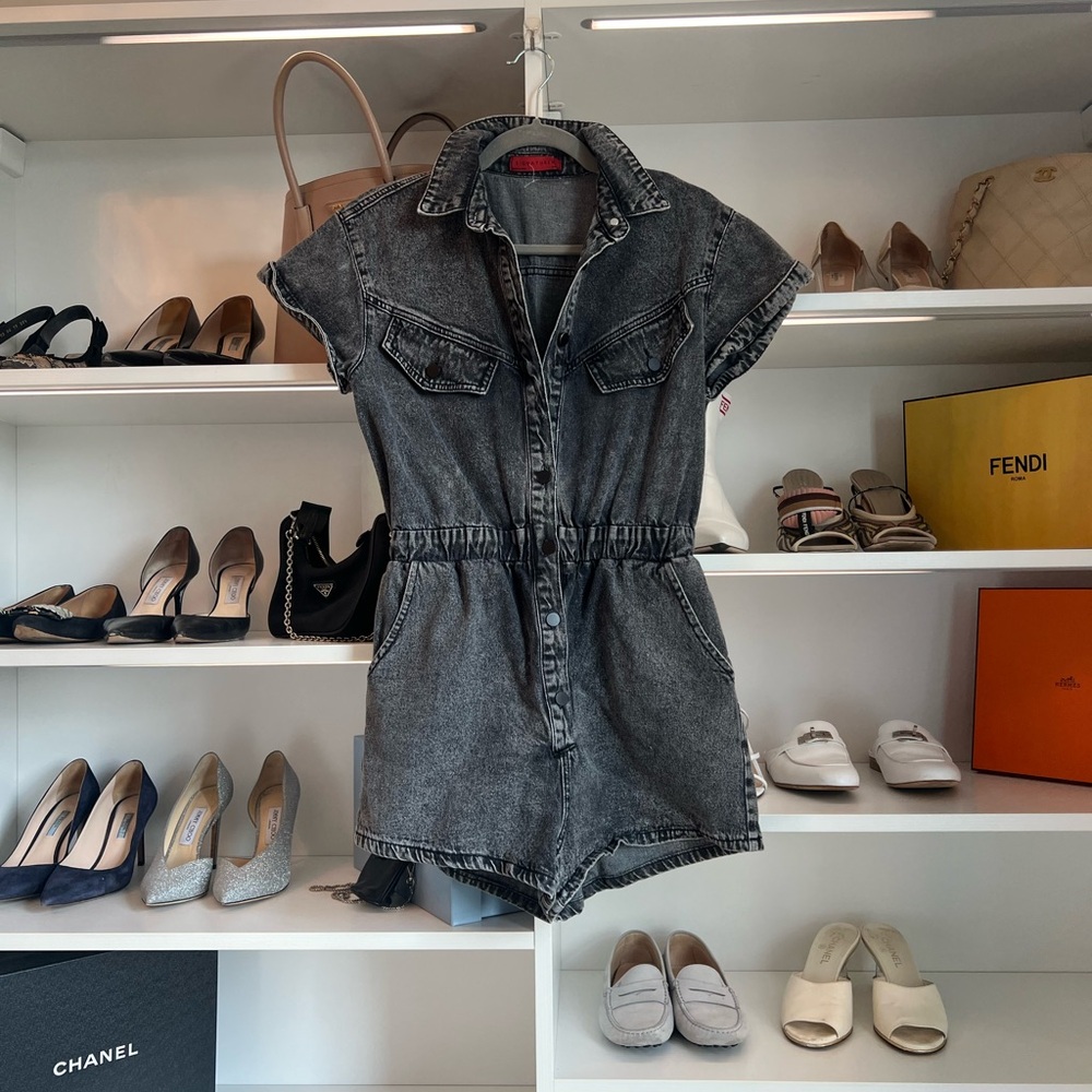 Signature 8 romper
